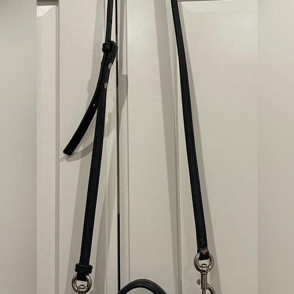 Marc Jacobs Heart-Shaped Cross-Body Bag - Picture 5 of 8